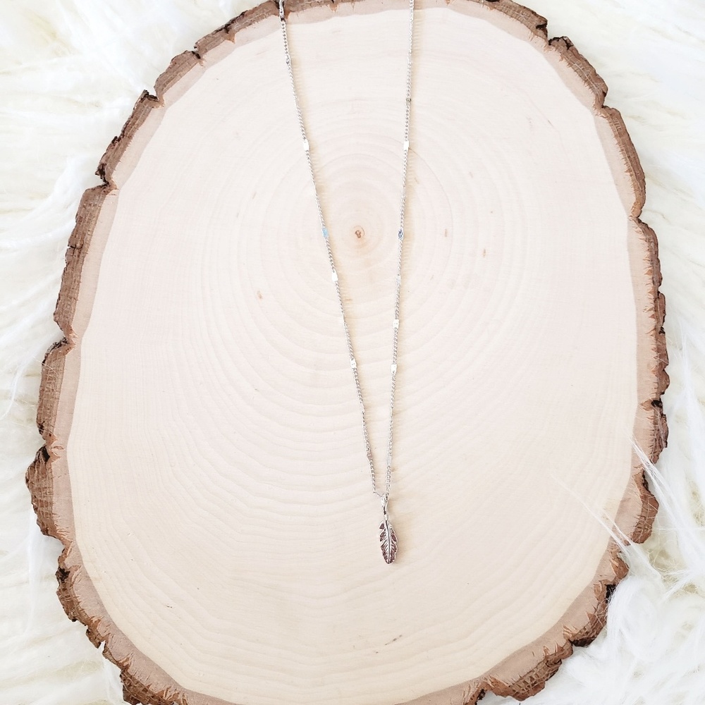 Petits Tresors Feather Necklace